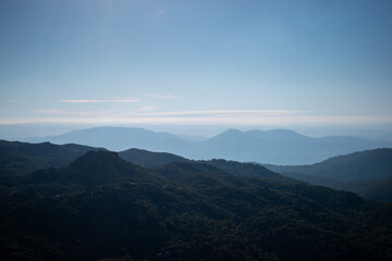 Obraz premium Australia, The Cathedral and The Hump are two famous granite rock formations connected by a popular 1.9-kilometer (1.2-mile) walking track in Mount Buffalo National Park in Victoria.