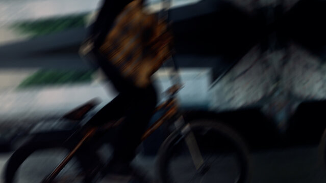 Seamless Motion Blur Transitions