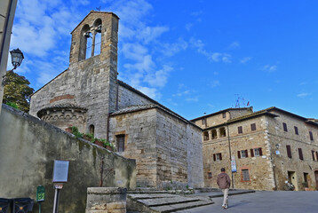 Obraz premium San Quirico d'Orcia, the Church of Santa Maria Assunta, Siena, Val d'Orcia, Tuscany, Italy