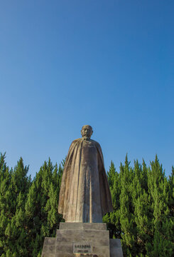 Lin Zexu Statue at West Lake, Fuzhou, China