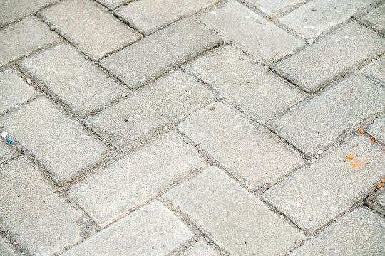 The herringbone pattern for paver installation is one of the most durable and visually appealing layouts for pathways. 