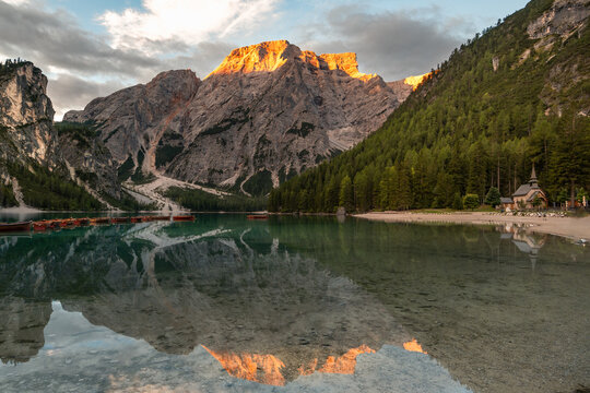 Lago di Braies , Dolomity , Włochy , Alpy