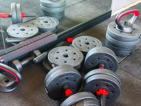 Home gym, with dumbels and weights