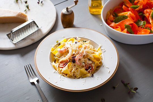 prawn fettucine
