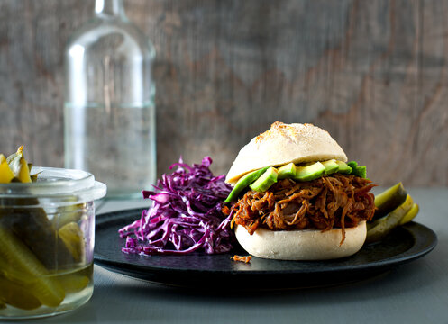 pulled pork sandwich