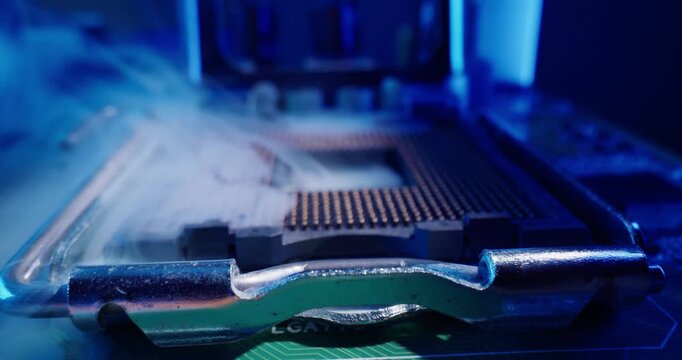 Slow motion panning shot of AI cpu processor installation on motherboard at electronics bench with heatsink placement, data center service.