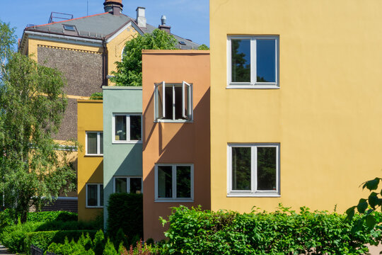 Oslo funkis buildings displaying colorful facades and 1930s architecture
