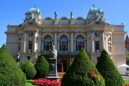 KRACOW POLAND: Baroque style theater built in 1892 in Cracow and continues to feature regular performances of plays and operas named after the great Romantic playwright Juliusz Slowacki