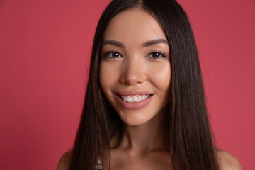 Fototapeta premium Close up portrait of smiling woman with healthy teeth