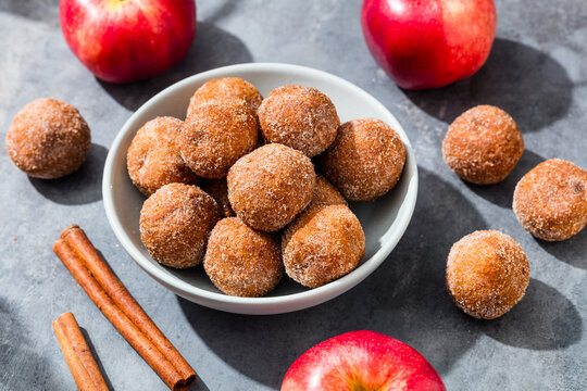 Homemade Autumn Apple Cider Donut Holes