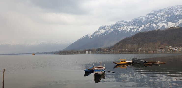 Dal lake Srinagar Sunset Kashmir