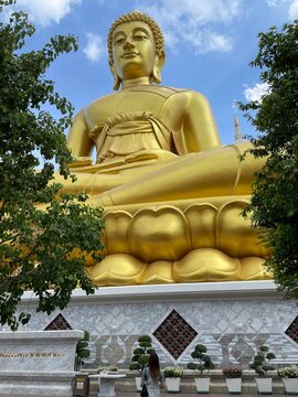 Phra Buddha Dhammakaya Thep Mongkol at Wat Paknam Phasi Charoen in Bangkok, Thailand