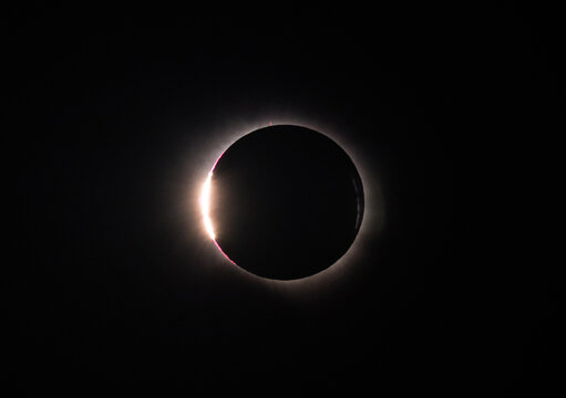otal Solar Eclipse with Brilliant Baily's Beads at Totality