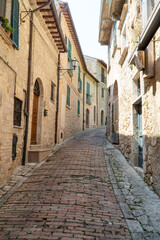 Obraz premium Italy, Abruzzo, streets of Civitella del Tronto