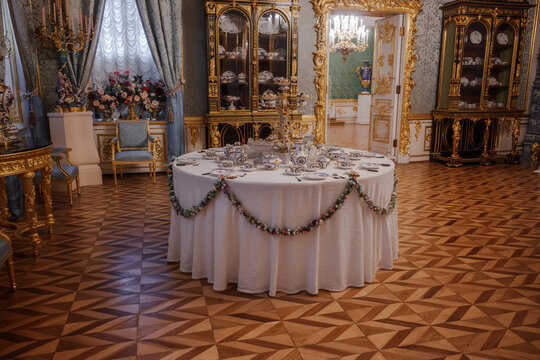 Elegant Palace Dining Room with Set Round Table.