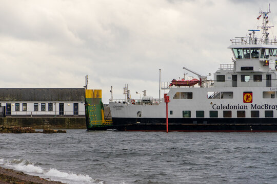 MV Loch Shira, a Caledonian MacBrayne car ferry  Largs to Cumbrae in western Scotland. Caledonian MacBrayne. Largs to Cumbrae (Millport) on the Firth of Clyde. Largs, Scotland, September 1, 2026. 