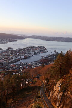 Ausblick &uuml;ber Bergen