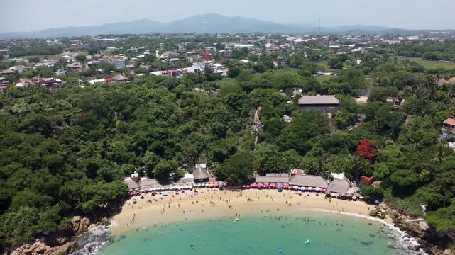 Playa Carrizalillo en Puerto Escondido, Oaxaca M&eacute;xico 