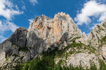 Fototapeta premium The scenery of the One-line Sky Grand Canyon in the Zagana Scenic Area, Gannan Tibetan Autonomous Prefecture, Gansu Province, China