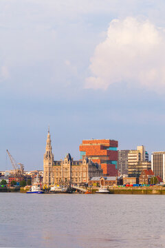 Belgium, Flanders, Antwerp, Cityview with Museum aan de Stroom, Scheidt river