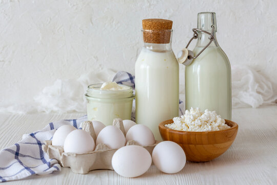 Fermentation products of dairy products.