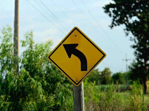 curve to left