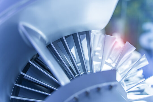 Model of turbine engine with longitudinal section for studying arrangement of blades and combustion chambers