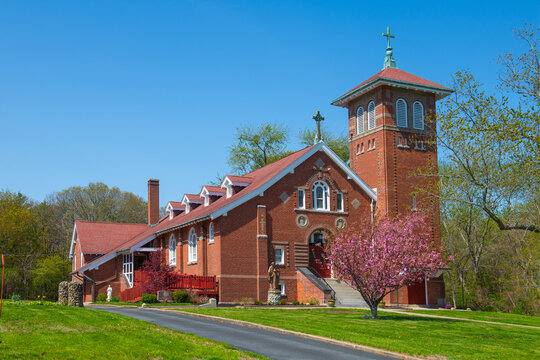 Holy Family Parish Church at 372 Middleboro Avenue at the center of East Taunton Village, city of Taunton, Bristol County, Massachusetts MA, USA.  