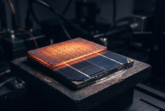 Thermophotovoltaic Cell with Selective Emitter Filter for Waste Heat Conversion &ndash; 5K High-Efficiency Energy Recovery
