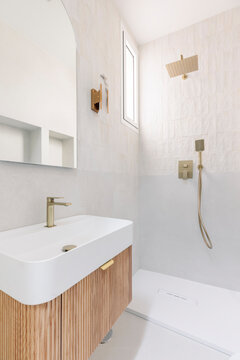Modern bathroom with fluted vanity