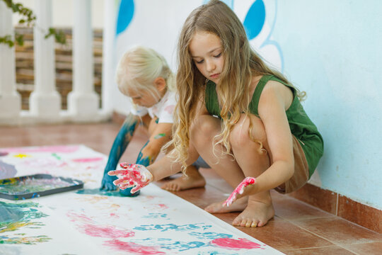 Kids enjoy finger painting