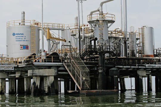 Lagunillas, Zulia, Venezuela. March 20, 2026. An oil flow station belonging to the Venezuelan state oil company, PDVSA, is seen on Lake Maracaibo. Photo: Jos&eacute; Bula Urrutia.