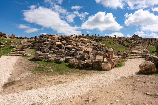 Zerzevan Castle in Diyarbakir, Turkiye