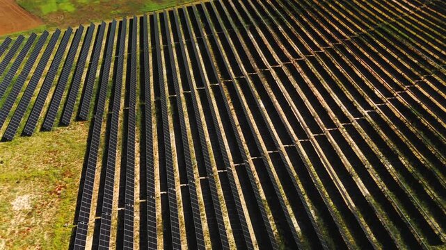 Drone approach to photovoltaic arrays amid Avila farmland