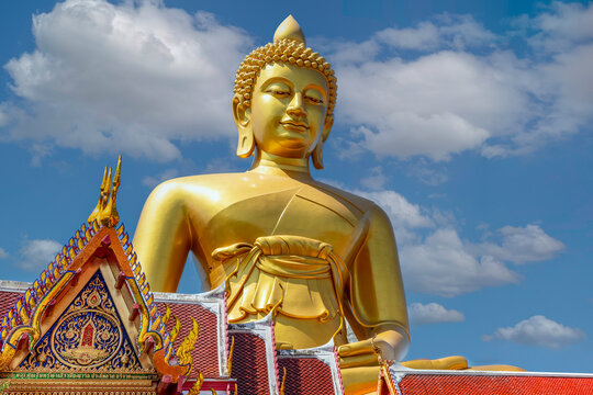 Giant Golden Buddha at Wat Paknam Phasi Charoen in Bangkok, Thailand