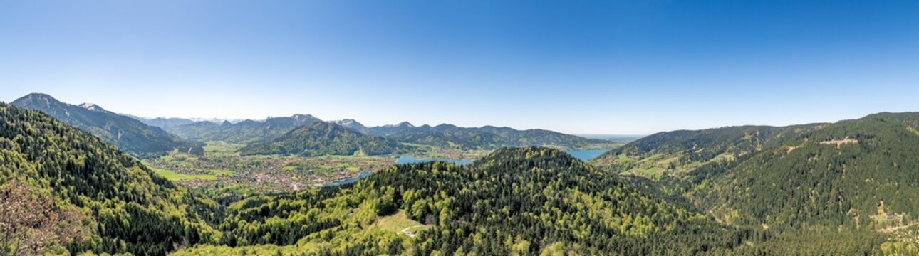 Ausblick &uuml;ber den Tegernsee vom Riederstein