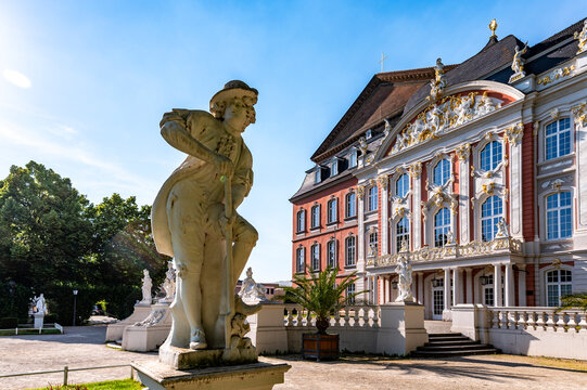 A statue stands at the Electoral Palace in Trier