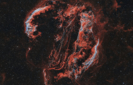 Astrophotography of the Eastern Veil Nebula and supernova remnant