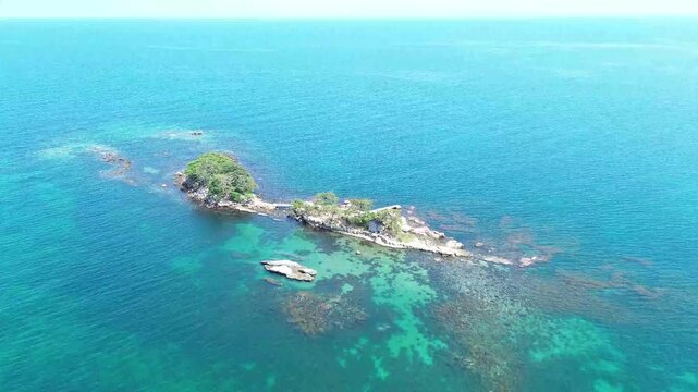 虻が島(富山県氷見市)