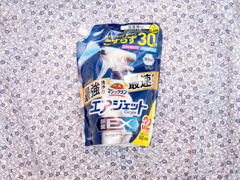 KAO Airjet Bath cleaner.