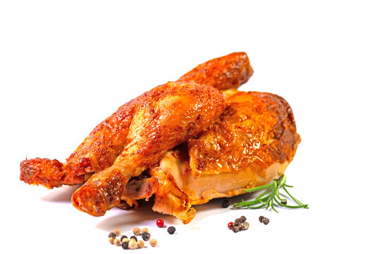 Gegrilltes Brath&auml;hnchen vor wei&szlig;em Hintergrund