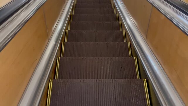escalator in the airport
