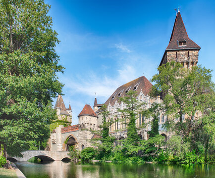 Vajdahunyad Castle and tranquil lake in Budapest's Varosliget Park