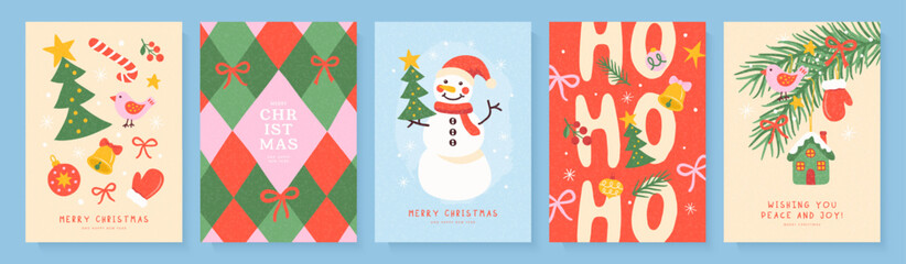 Obraz premium Set of Christmas and New Year greeting card designs in a modern flat style with grainy texture. Featuring snowman, fir tree branches, ornaments and festive winter symbols. Vector illustration.