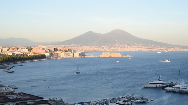 Scenic view of the gulf of naples with mount vesuvius