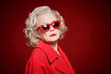 Scarlet Sunglasses Glamour © Andrey Kiselev
