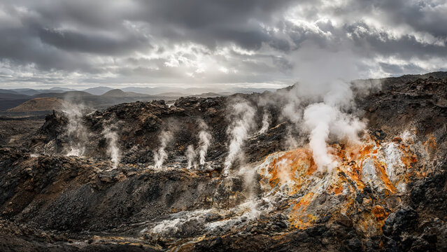 Earth&rsquo;s Hidden Heat Breaks Through The Surface
