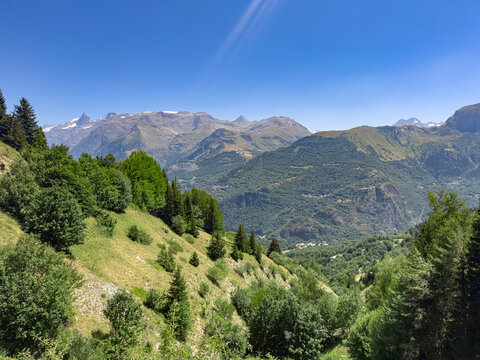 Vue Auris-en-Oisans
