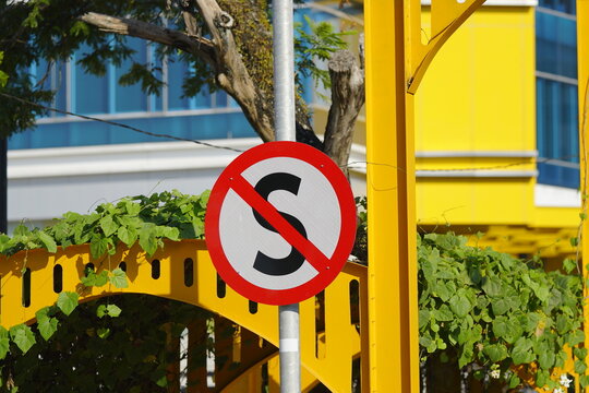 The function of a "no stopping" sign is to prohibit vehicles from stopping in the area altogether&mdash;even briefly or to drop off passengers.