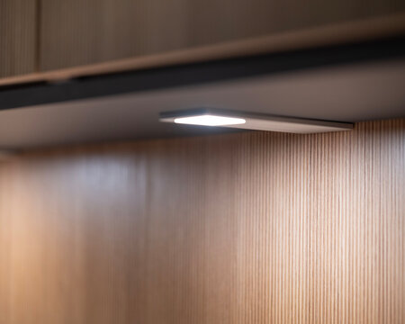 Under Cabinet Light